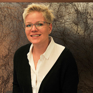 Constanze Ruths Constanze Ruths, Porträt aus dem bisherigen Ruths-Auftritt.